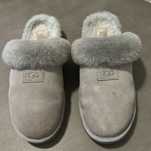 Ugg BOGO slipper and bootie size 9